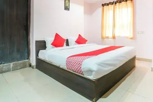 Hotel Sunshine Inn by OYO Rooms
