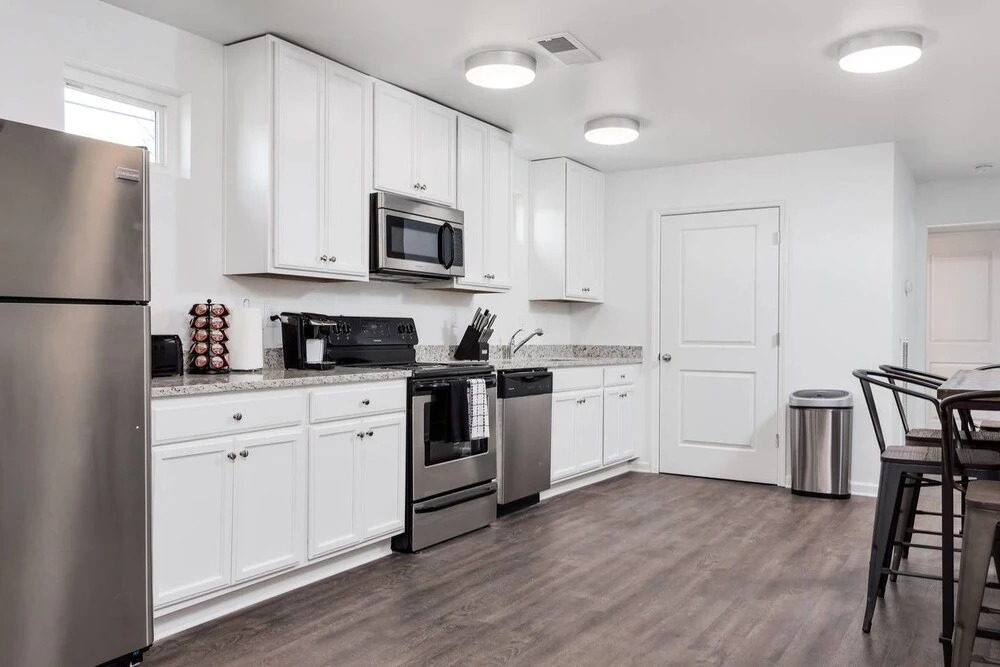 9 BRs Comprised of 2 Suites by Domio
