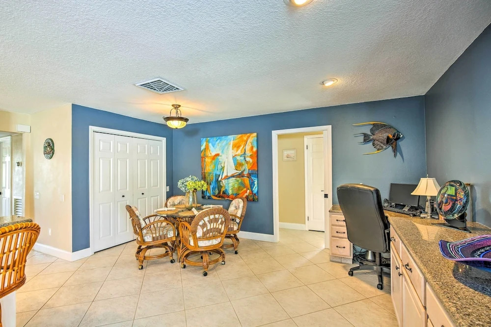 Tropical Apollo Beach House w/ Pool & Dock!