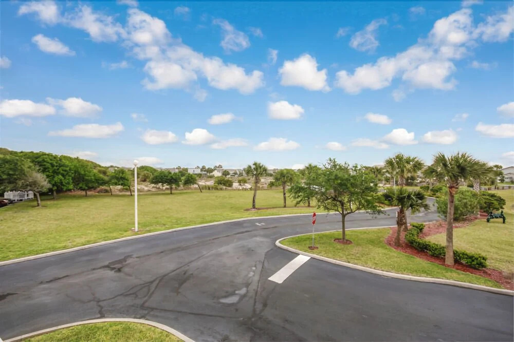 Ocean Park - 3 Br Condo