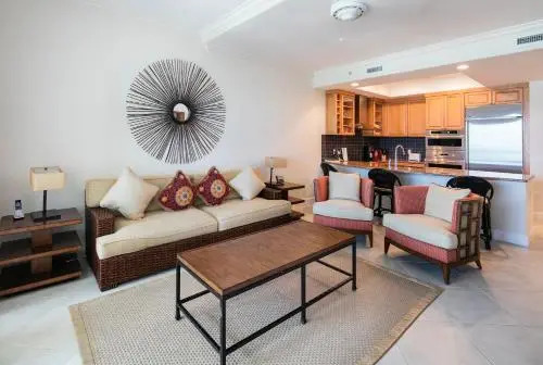 Beachfront 2Br Condo King Queen, Sunset Views