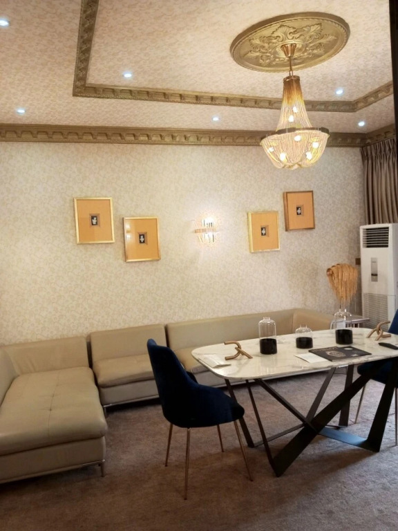 NO.1 HOTEL