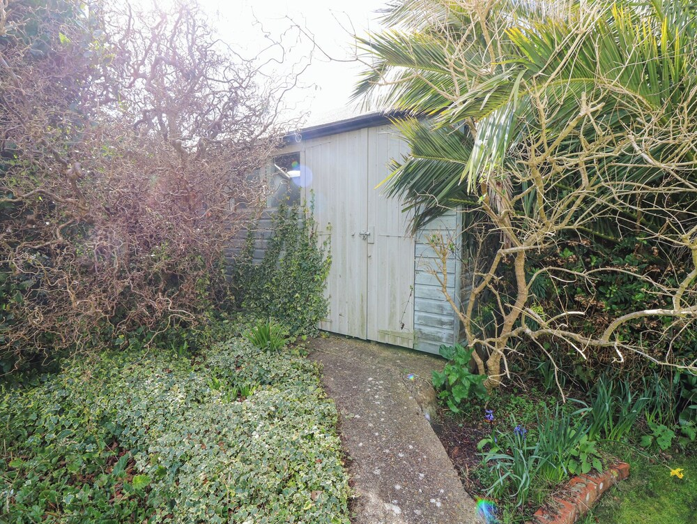 Bay Cottage