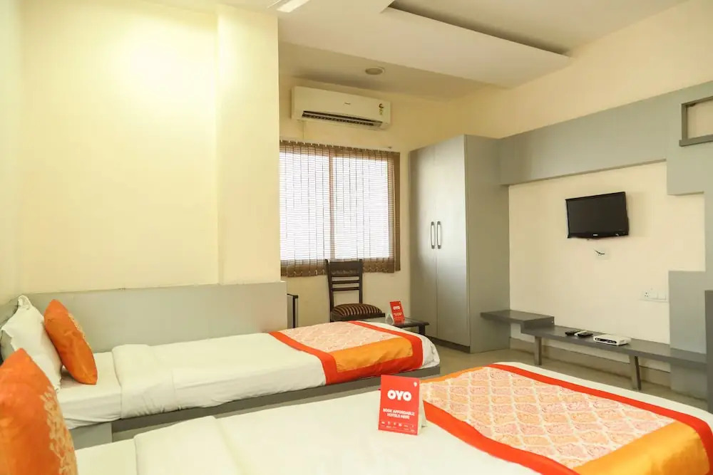 OYO 6433 Hotel Check Inn