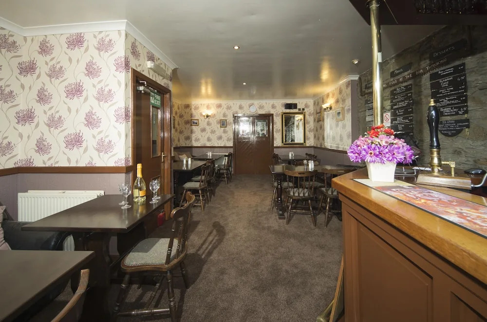 The Horseshoe Inn