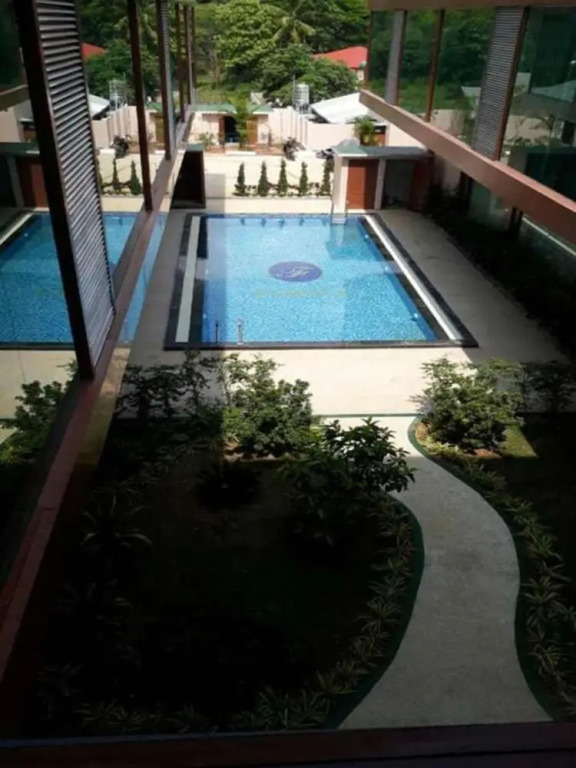 Famous Hotel Loikaw
