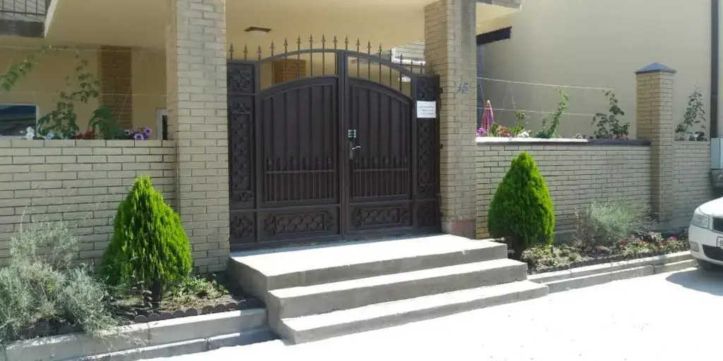 Formula Guest House