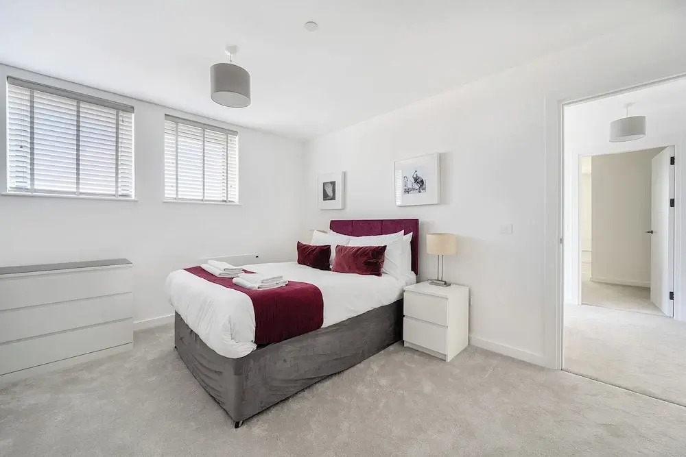 Roomspace Serviced Apartments -Caroline Street
