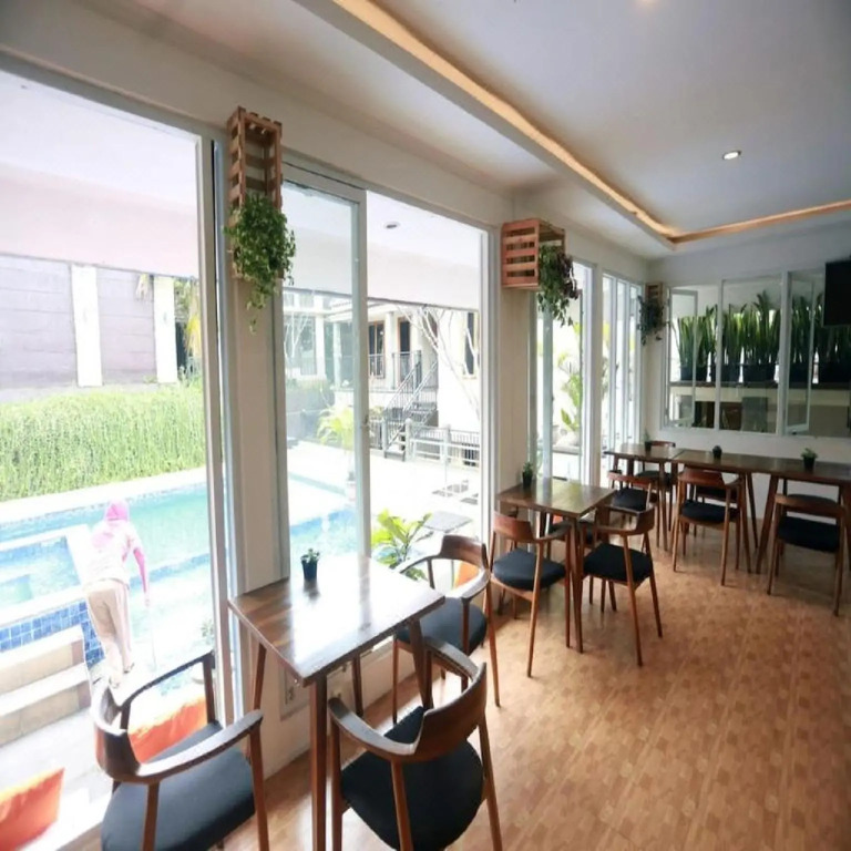 Kuldesak Room