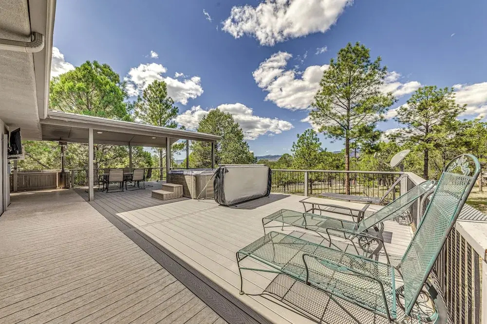 Ruidoso Home w/ Hot Tub & Sierra Blanca Views