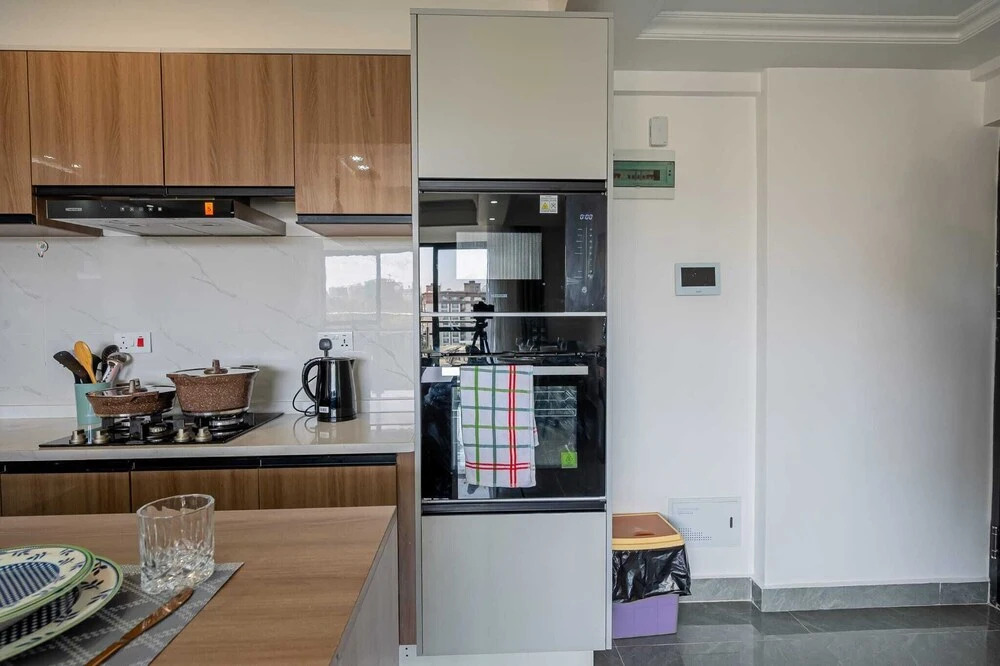 Charming 2-bedroom Apartment in Riverside Drive, Nairobi