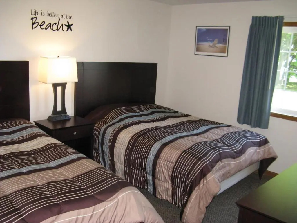 Put-In-Bay Poolview Condo #6