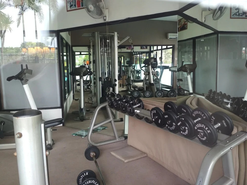 Spacious Studio Room at Grand Setiabudi Apartment