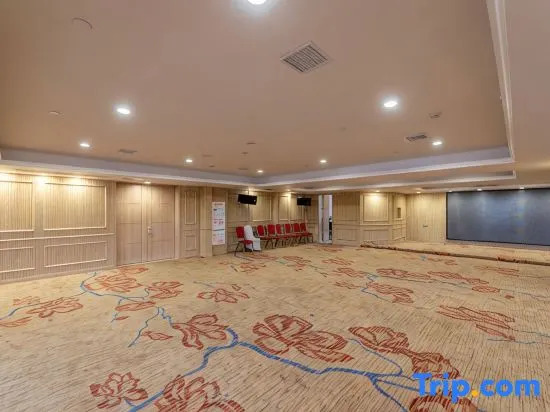 Vienna International Hotel