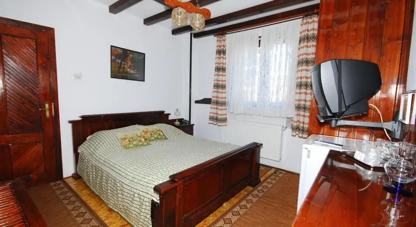 Pension Casa Bradul