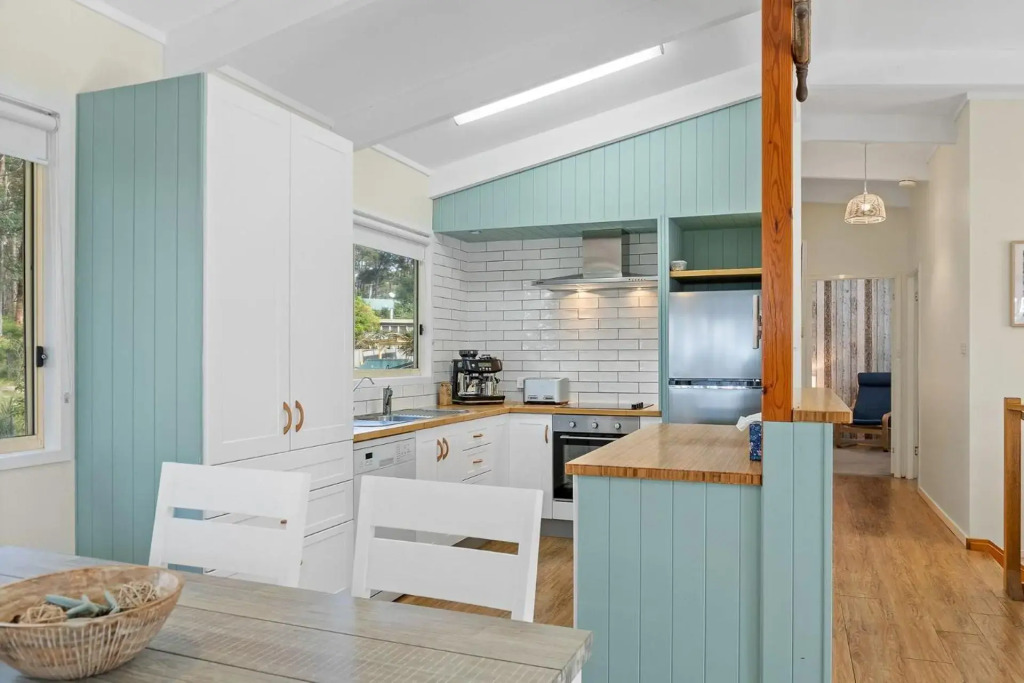 Mystery Bay Retreat