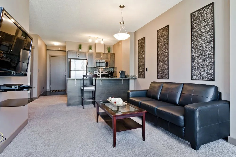Suite Digs Riverfront