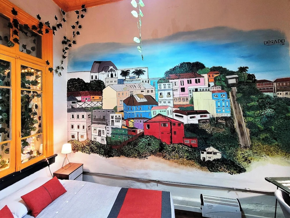 Maki Hostel Valparaiso