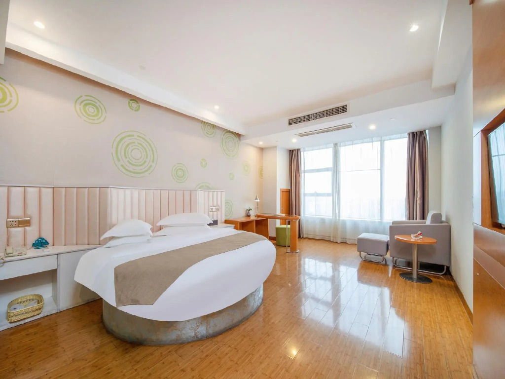 GreenTree Inn Ningbo Hangzhou Wan New District Lishi Square Business Hotel