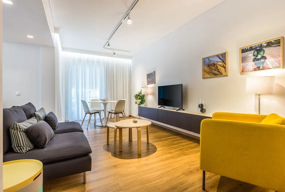 Elegant apartment - Vouliagmeni