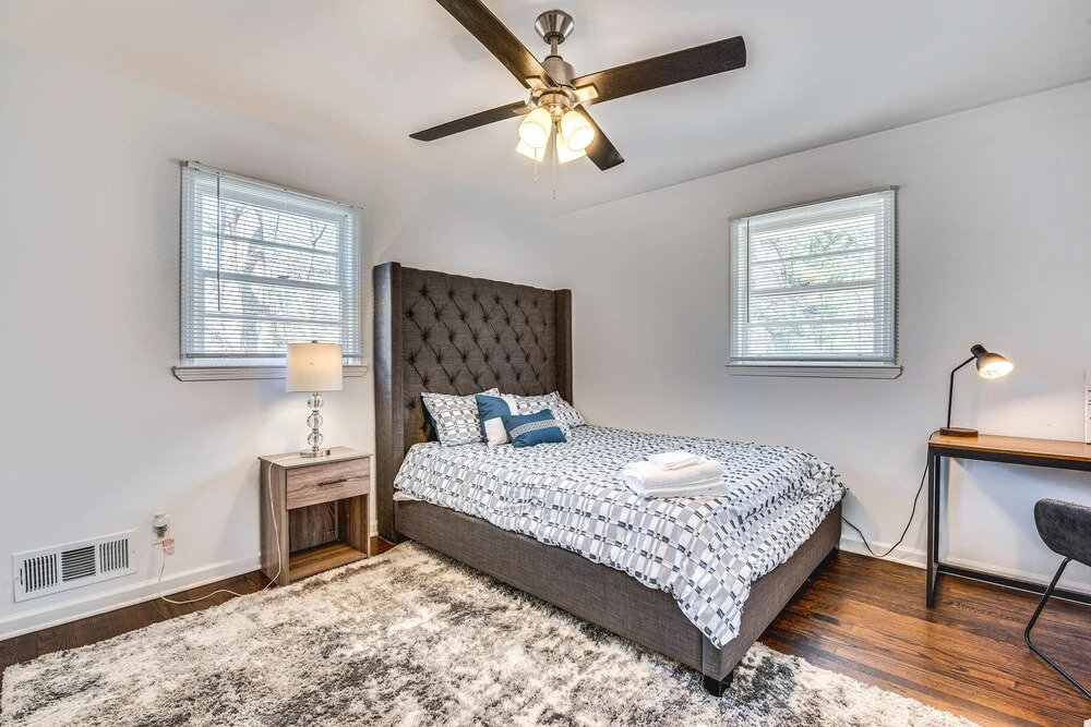 Charming Atlanta Home w/ Yard: 7 Mi to Downtown!