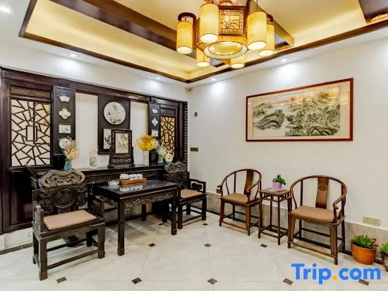 Yuxian Huixiang Qingyuan Homestay (Taohuatan Scenic Area Branch)