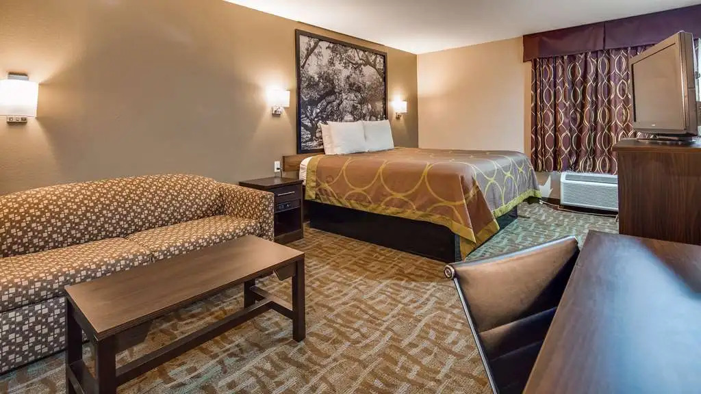 Surestay Hotel By Best Western Alexandria