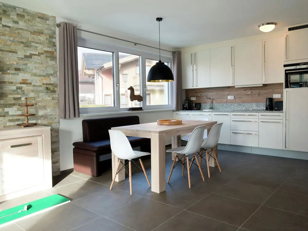 Modern Apartment Near Ski Area in Zell Em See