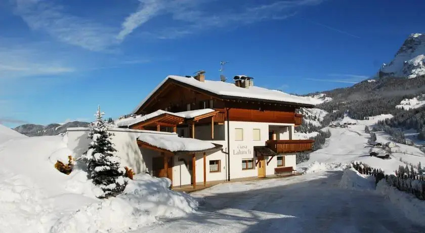 Villa Lalunch