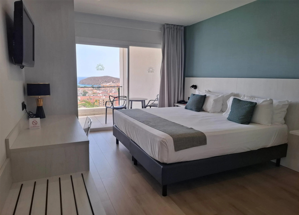 Ramada Resort by Wyndham Puerto de Mazarron