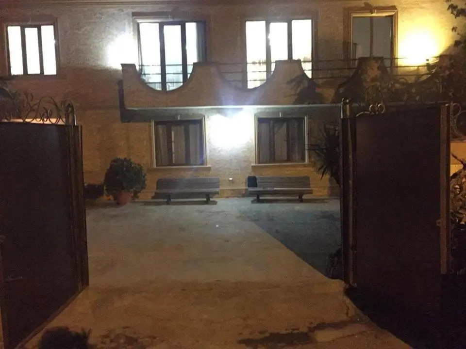 Cico Guest House