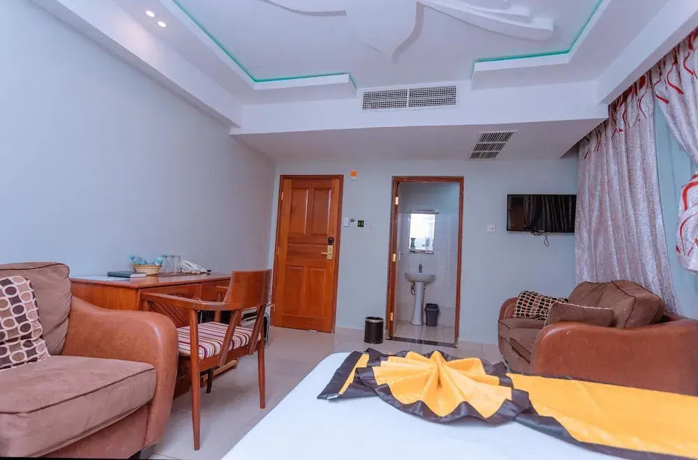 Selig Resort