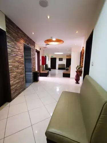 Al Fakher Hotel Apartments & Suites