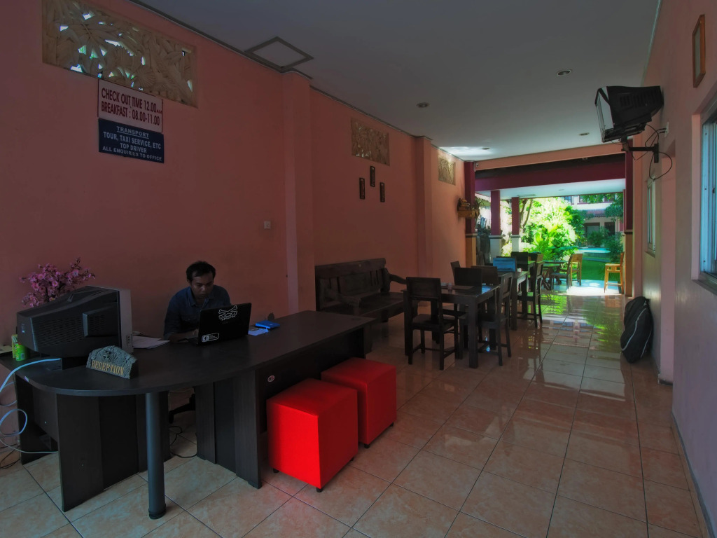 Pesona Beach Inn