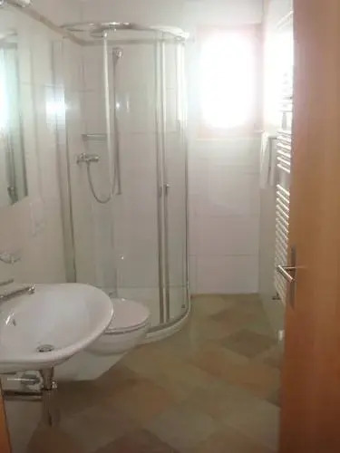 Bella Vista / Mönch - INH 25646