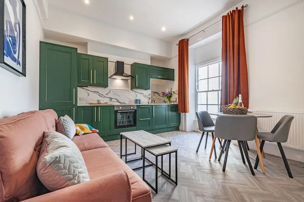 Wyndham Square Apartments by K Boutique