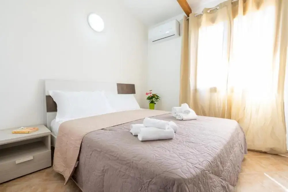 Apartments with common swimming pool in Costa Paradiso