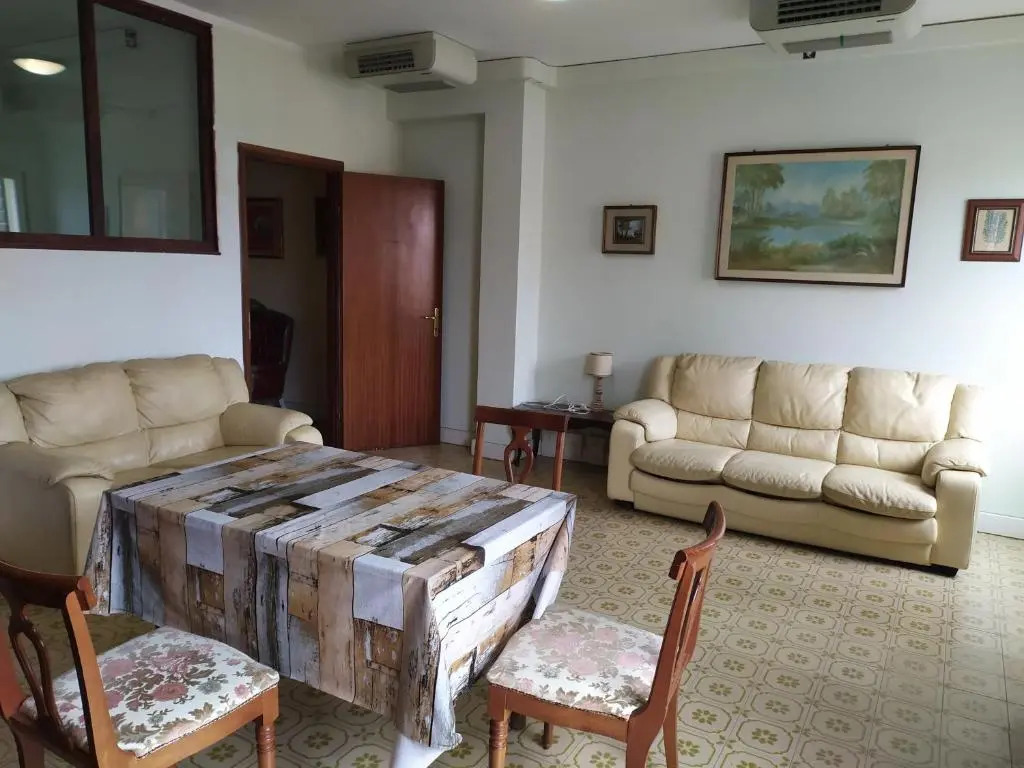 Appartamento in centro a Poviglio (Re)