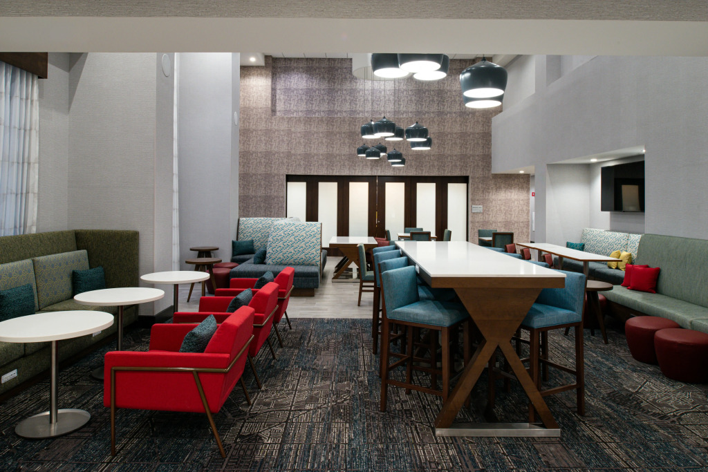 Hampton Inn & Suites Adrian