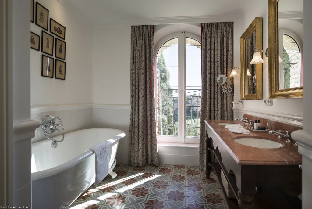 Airelles Gordes, La Bastide