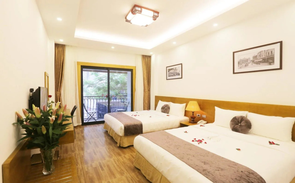 Family Hotels In Hanoi Old Quarter,private Bathrom