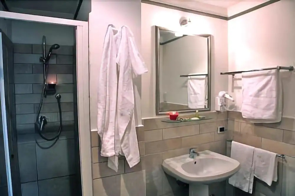 Idria Hotel