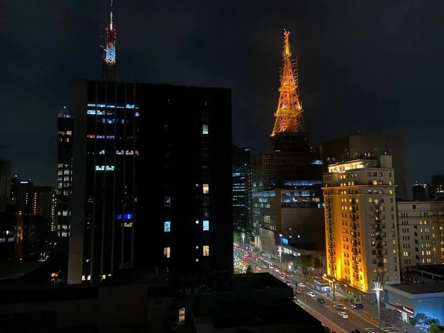 BHomy Paulista com vista e muito conforto S1306