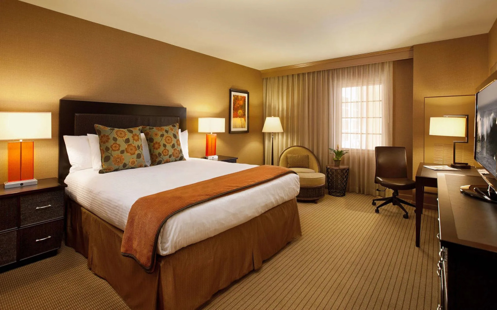 Jamaica Bay Inn Marina Del Rey Tapestry Collection by Hilton