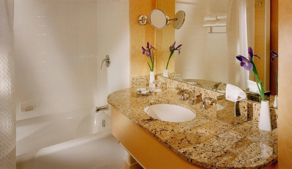 Orchard Garden Hotel