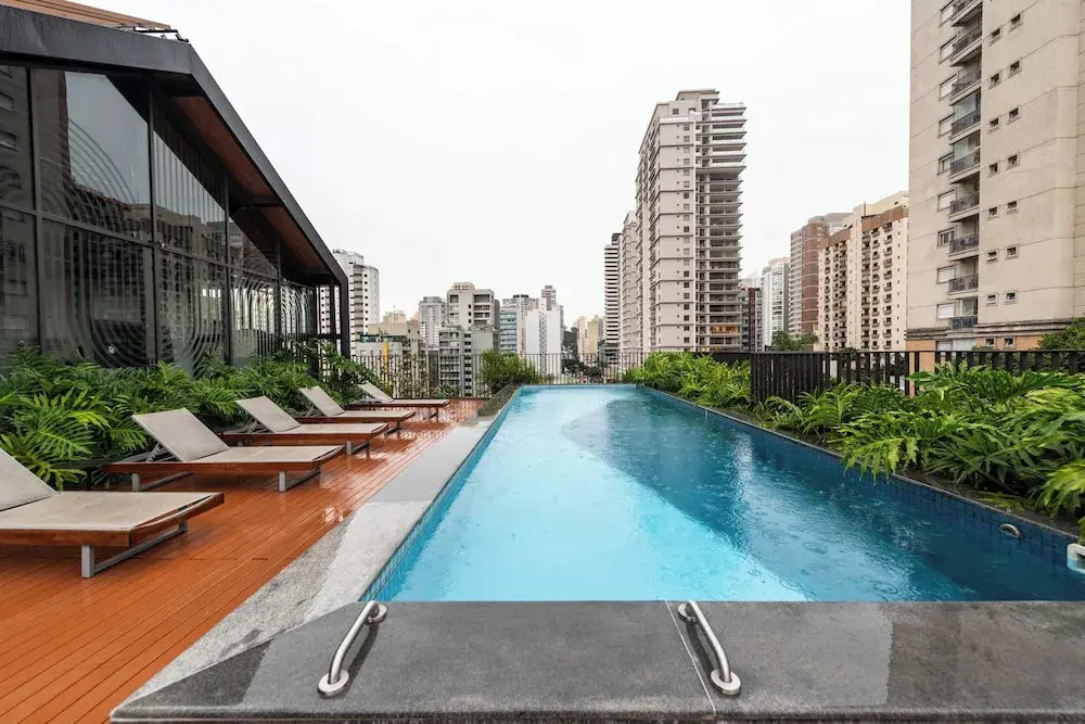 Ape C AR piscina e academia prox Allianz