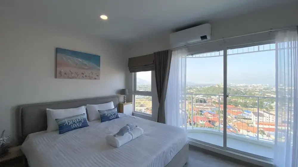 Brand New  1 Bedroom Seaview Condo - BWC