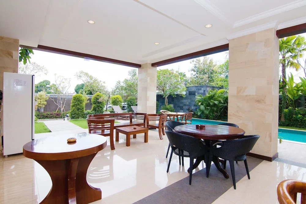 Le Cielo Resort Canggu Batu Bolong by Maviba