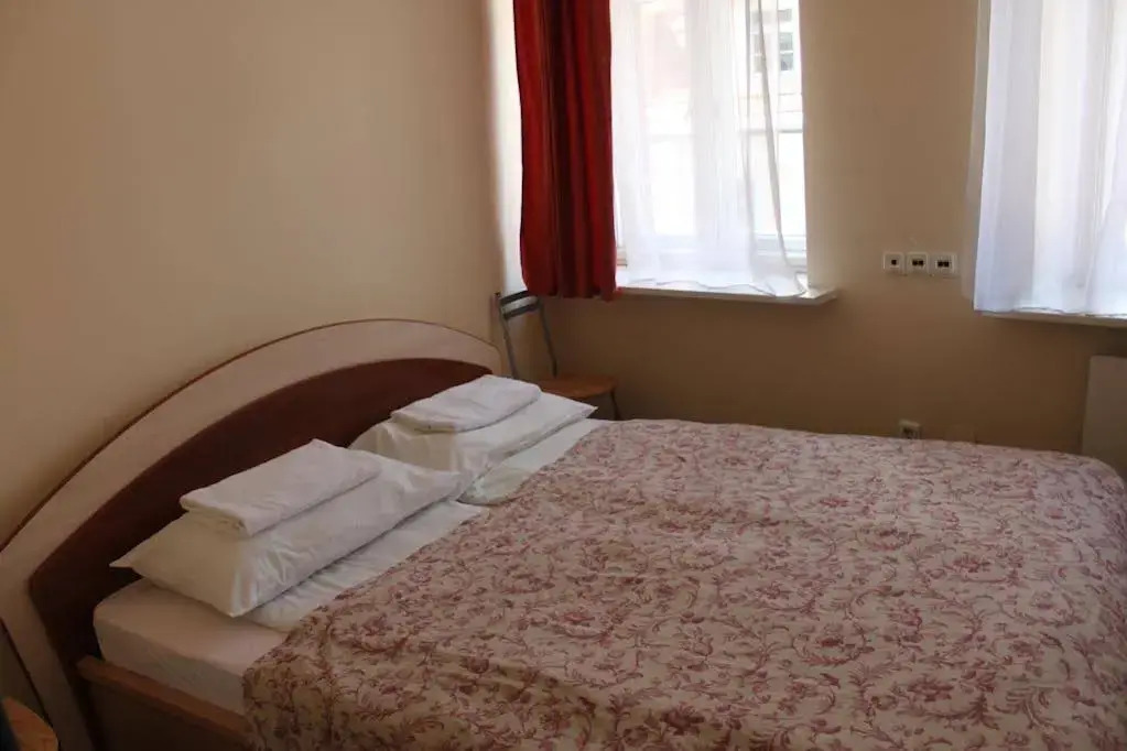 Dome Pearl Hostel