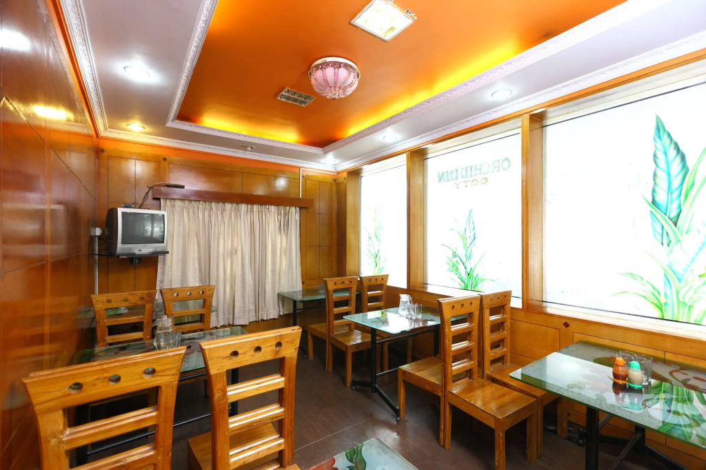 Hotel Orchid Inn